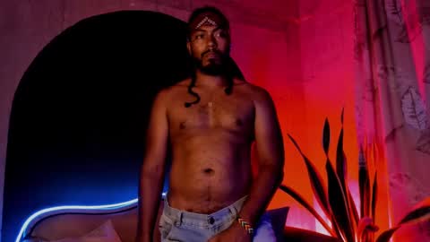 Noah online show from 02.15.25