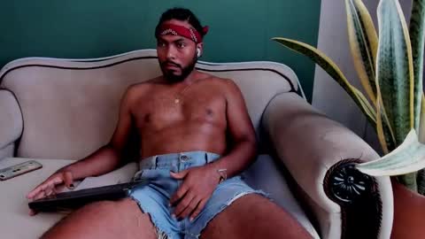 Noah online show from 02.15.25