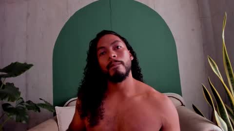 Noah online show from 11.13.25