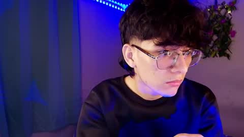 Snapshot of noah_millerx_ chatting on 03.30.26 noah online show from 03.30.26