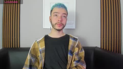 Snapshot of noah_ricci_ chatting on 02.21.25 online show from 02.21.25