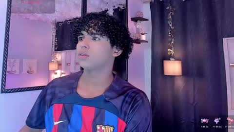 Snapshot of noah_smith04 chatting on 11.18.25 noah_smith04 online show from 11.18.25