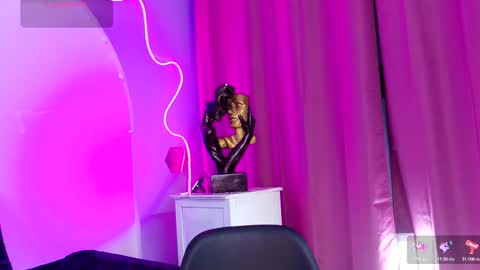 Snapshot of noah_smith04 chatting on 12.02.25 noah_smith04 online show from 12.02.25