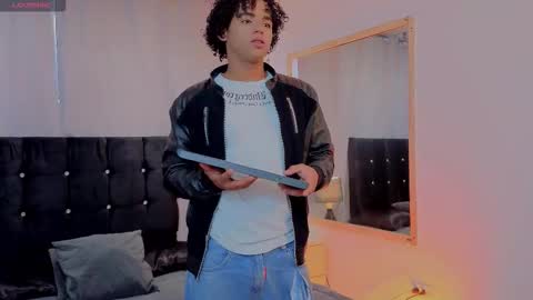 Snapshot of noah_smith04 chatting on 01.09.26 noah_smith04 online show from 01.09.26