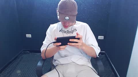 Snapshot of noah_sokolov chatting on 11.07.25 noah_sokolov online show from 11.07.25