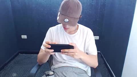 Snapshot of noah_sokolov chatting on 11.09.25 noah_sokolov online show from 11.09.25