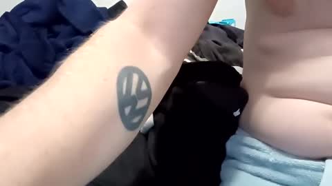 Snapshot of noah_wesley chatting on 01.01.25 Noah Wesley online show from 01.01.25