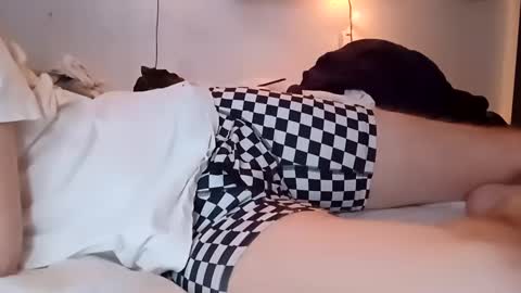 Snapshot of noah_wesley chatting on 01.10.25 Noah Wesley online show from 01.10.25