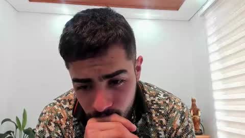 LIAM- noah online show from 11.11.25