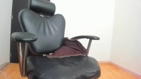 noahcogido online show from 10.26.25