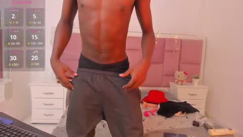 Snapshot of noahjhonson69 chatting on 11.27.25 noah online show from 11.27.25