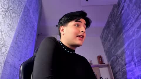 Noah Wolf online show from 02.25.26