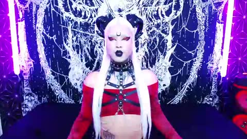 caroline online show from 04.30.26