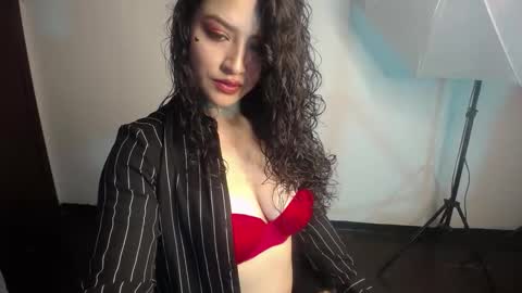 Noa Pino online show from 10.03.25