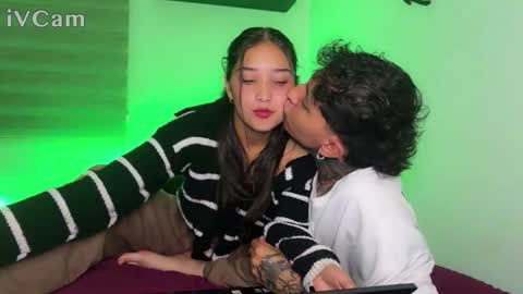 Jean Y Isa online show from 12.02.25