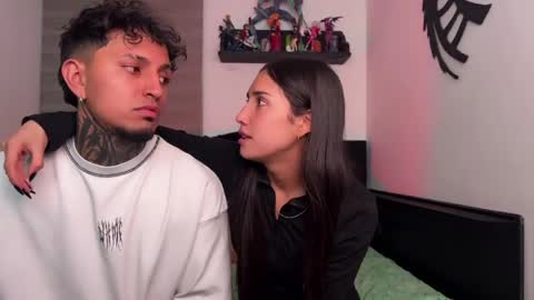 Jean Y Isa online show from 04.16.26