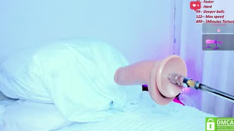 NhAndrea online show from 03.03.26