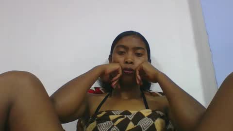 Snapshot of noelina chatting on 02.26.26 noelina online show from 02.26.26