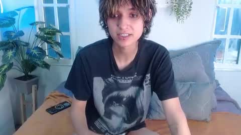 CALL ME APRIL  online show from 10.04.25