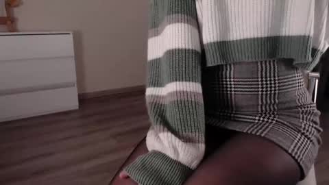 noelleneptune online show from 12.24.24