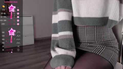 noelleneptune online show from 09.13.25