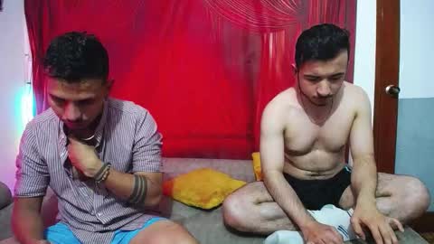 Snapshot of noha_and_iam1 chatting on 01.08.26 noha_and_iam1 online show from 01.08.26