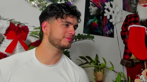 Snapshot of noha_miler chatting on 12.26.24 kevin online show from 12.26.24