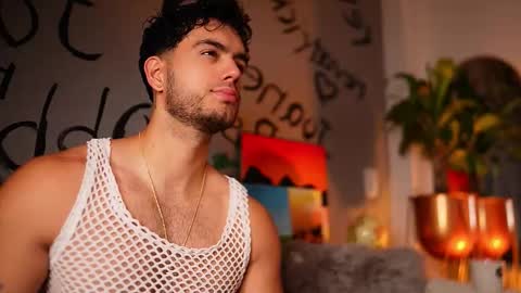 Snapshot of noha_miler chatting on 11.07.25 kevin online show from 11.07.25