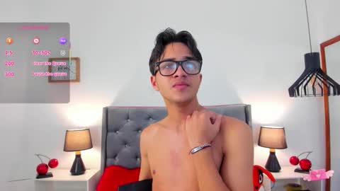 noha_natan online show from 11.15.25