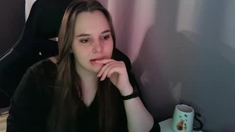 noir_ember_ online show from 10.16.25