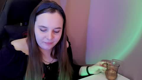 Snapshot of noir_ember_ chatting on 02.25.26 noir_ember_ online show from 02.25.26