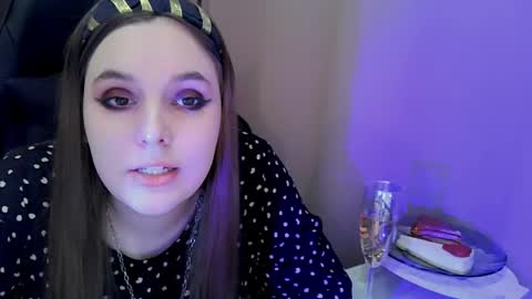 Snapshot of noir_ember_ chatting on 02.27.26 noir_ember_ online show from 02.27.26