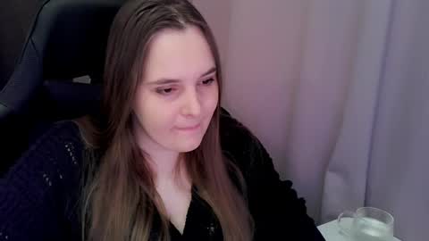 noir_ember_ online show from 03.15.26