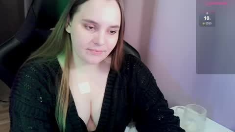 Snapshot of noir_ember_ chatting on 04.26.26 noir_ember_ online show from 04.26.26