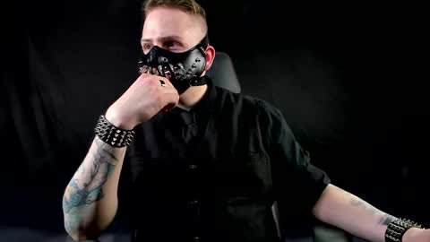 Noir online show from 02.04.26