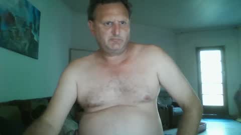 Snapshot of nollie244 chatting on 03.07.25 Nollie online show from 03.07.25