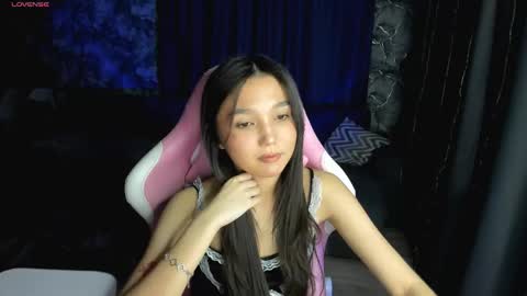 nomi online show from 04.19.26