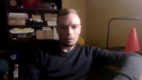 J. online show from 11.03.25