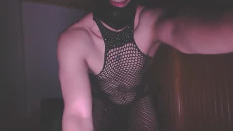 Noon ee online show from 10.19.25