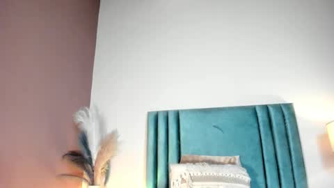 Nora Da Silva online show from 03.05.26