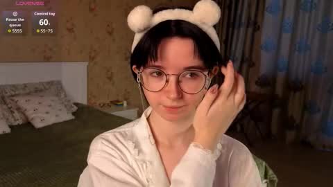 Nora Failure online show from 10.25.25