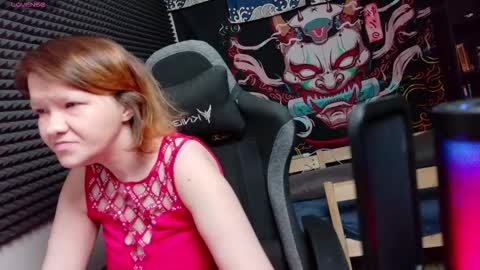 Nora online show from 02.06.26