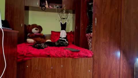 QueenManifest online show from 01.09.26