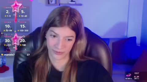 Snapshot of nora_vennucci chatting on 12.26.24 Nora online show from 12.26.24