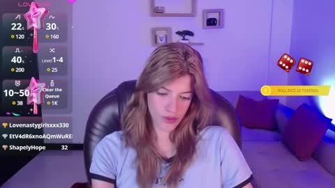 Snapshot of nora_vennucci chatting on 01.23.25 Nora online show from 01.23.25