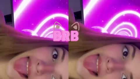 Snapshot of nora_vennucci chatting on 09.16.25 Nora online show from 09.16.25