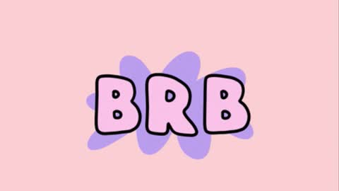 Snapshot of nora_vennucci chatting on 12.16.25 Nora online show from 12.16.25