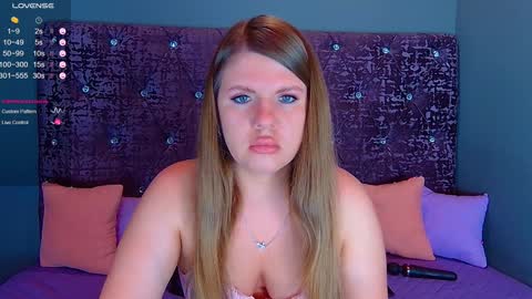 Nora online show from 01.22.25