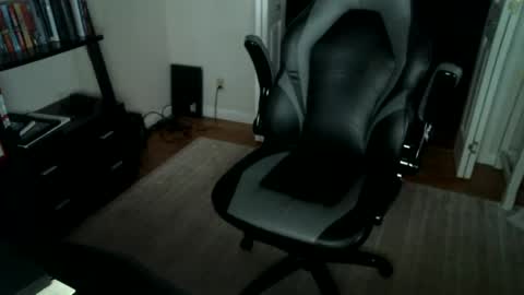 Snapshot of norcaljack01 chatting on 10.06.25 Jack online show from 10.06.25