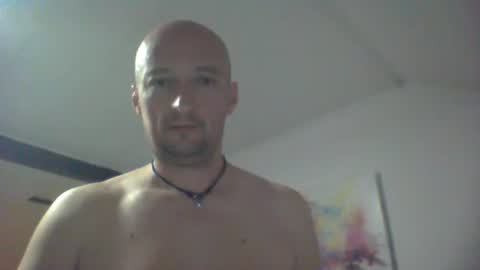 Snapshot of nordicrunner76 chatting on 05.18.26 nordicrunner76 online show from 05.18.26